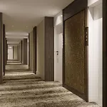 Hotel Hilton *