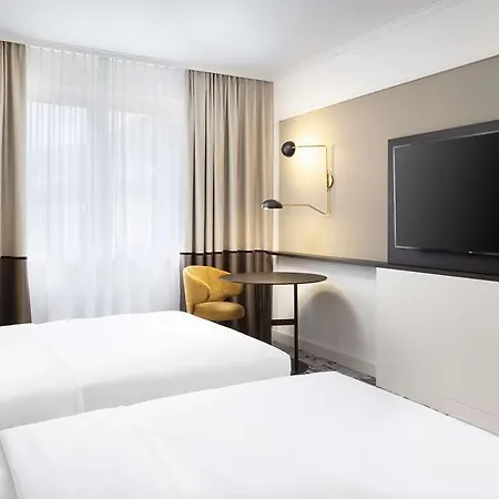 Hilton Hotel *